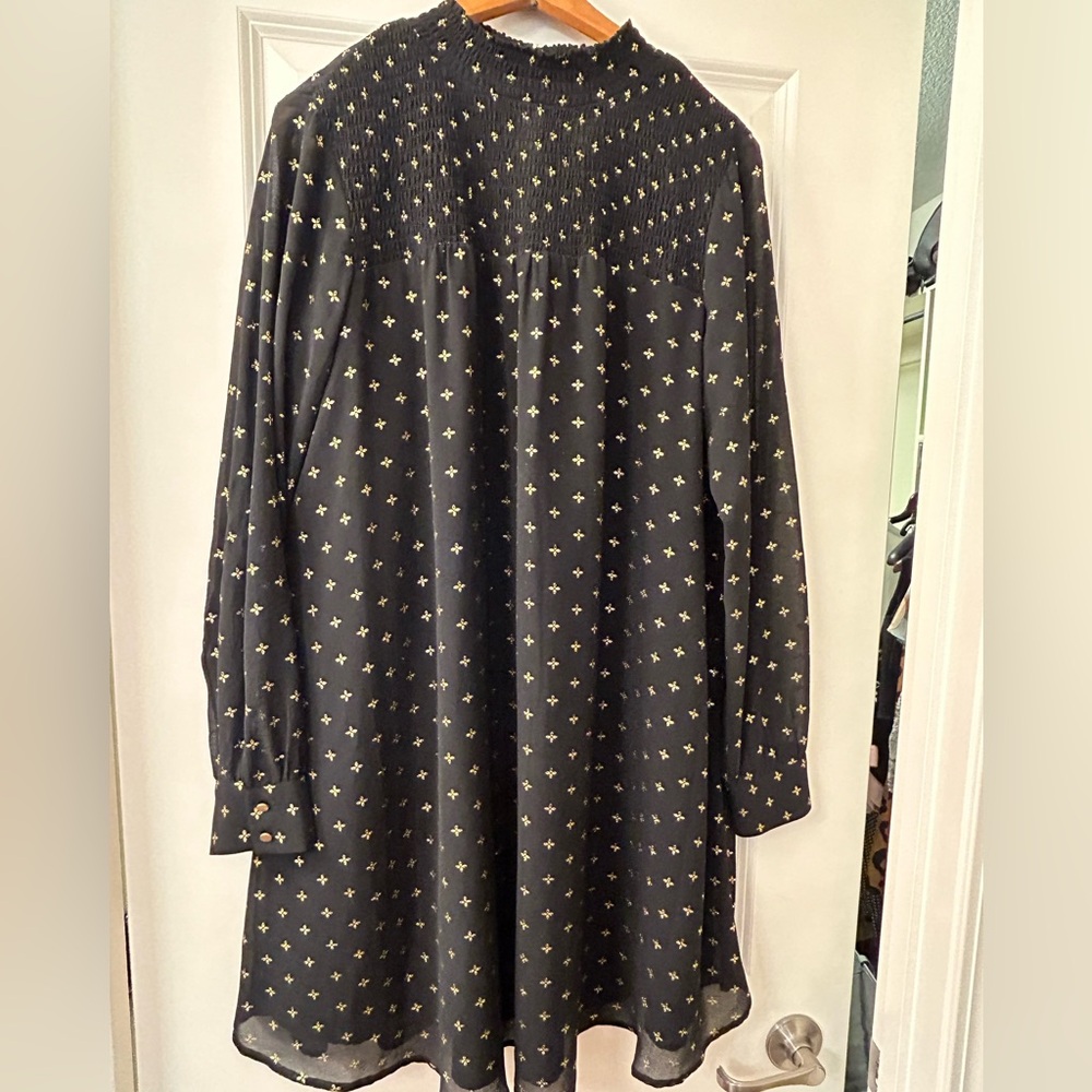 Black with gold print long sleeve dress